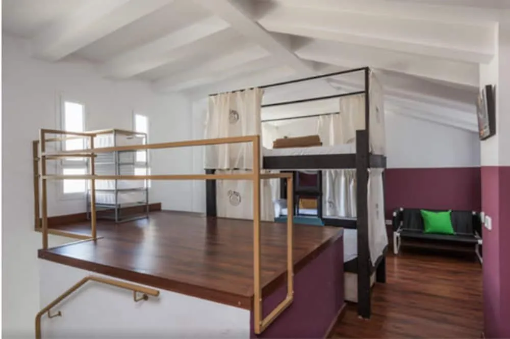 Feel Hostels Soho Málaga 2*,  İspanya