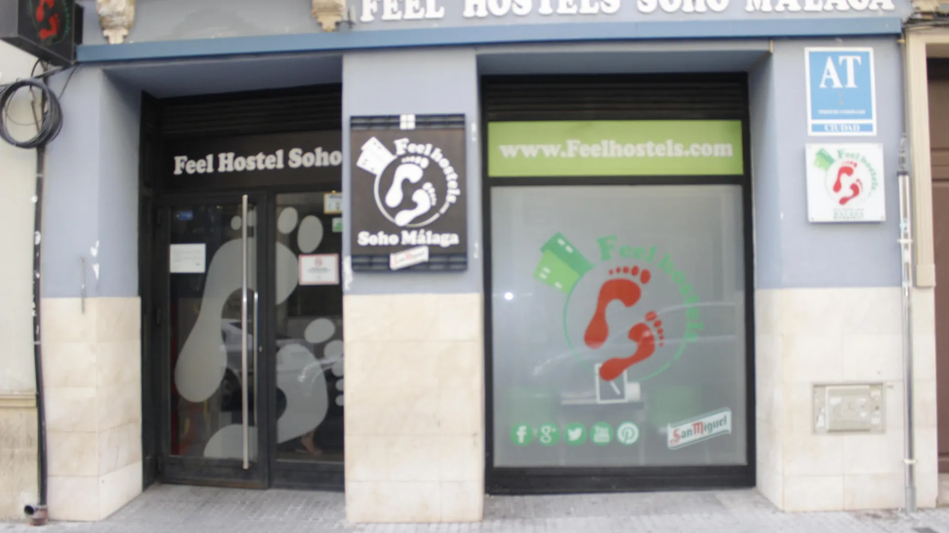 Feel Hostal Soho Malaga Albergue